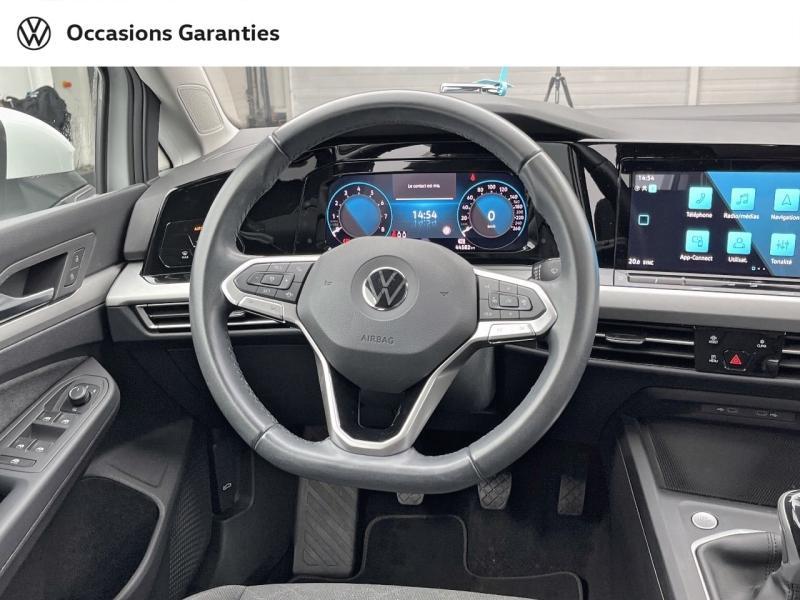 Voitures occasions VOLKSWAGEN GOLF Life Plus Rezé