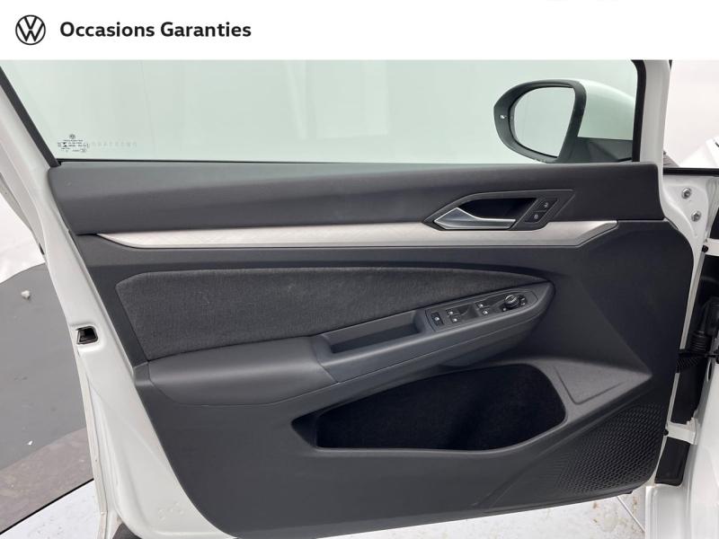 Voitures occasions VOLKSWAGEN GOLF Life Plus Rezé