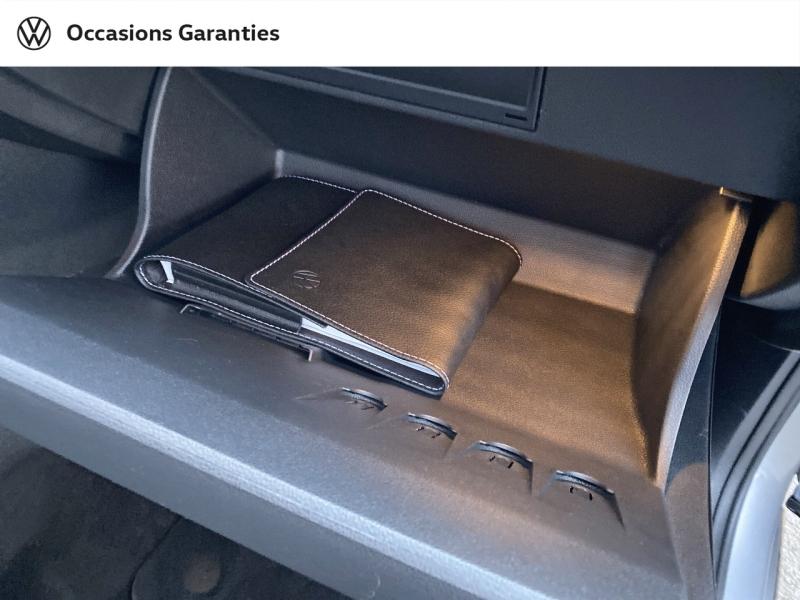 Voitures occasions VOLKSWAGEN T-ROC Life Rezé