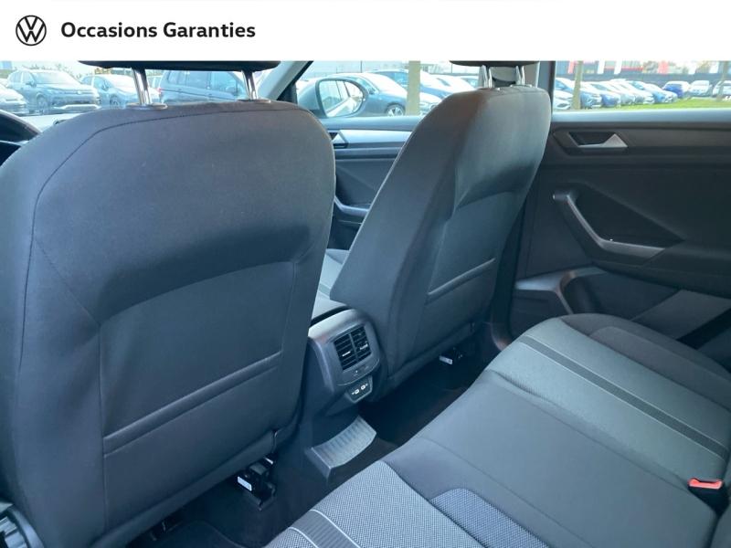 Voitures occasions VOLKSWAGEN T-ROC Life Rezé