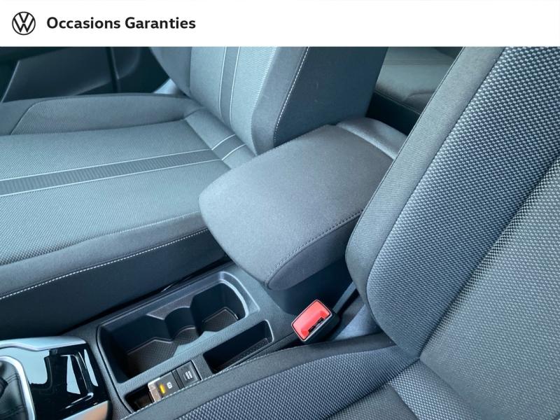 Voitures occasions VOLKSWAGEN T-ROC Life Rezé