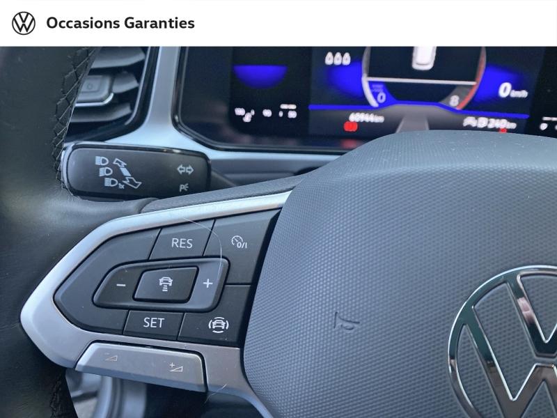 Voitures occasions VOLKSWAGEN T-ROC Life Rezé