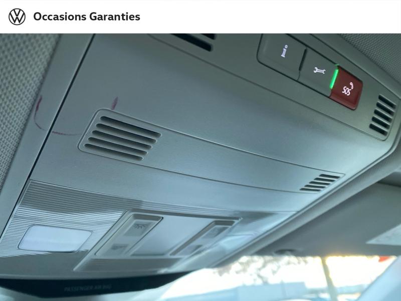 Voitures occasions VOLKSWAGEN T-ROC Life Rezé