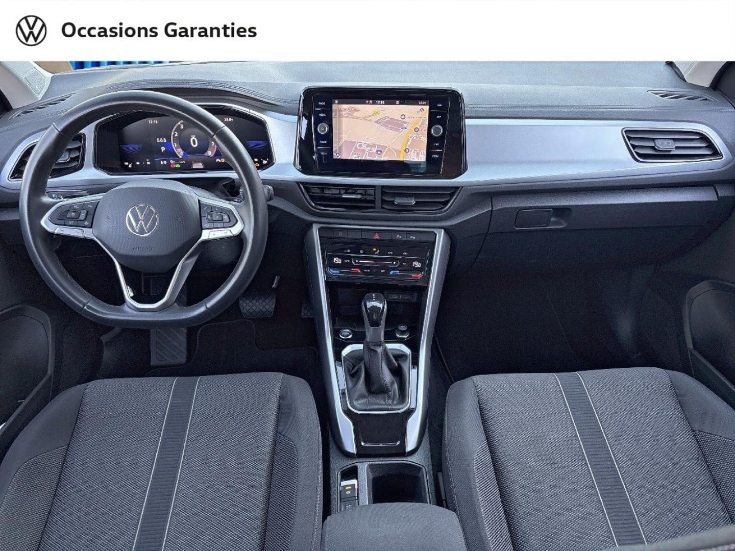 Voitures occasions VOLKSWAGEN T-ROC Life Plus Rezé