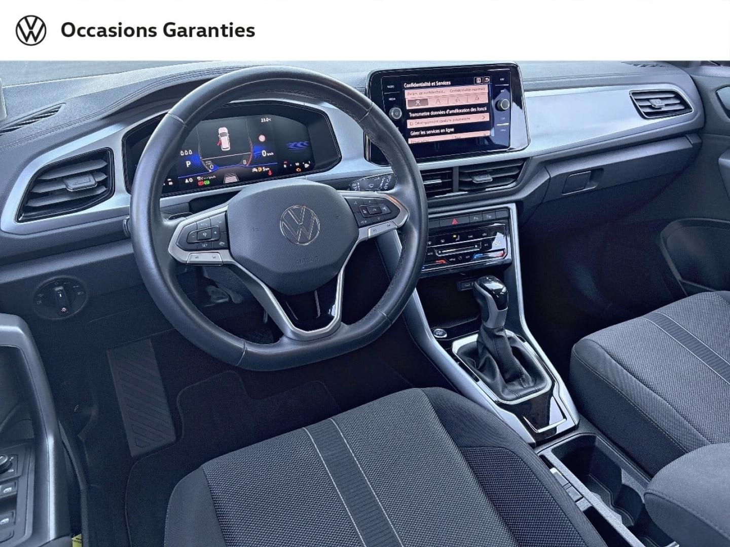 Voitures occasions VOLKSWAGEN T-ROC Life Plus Rezé