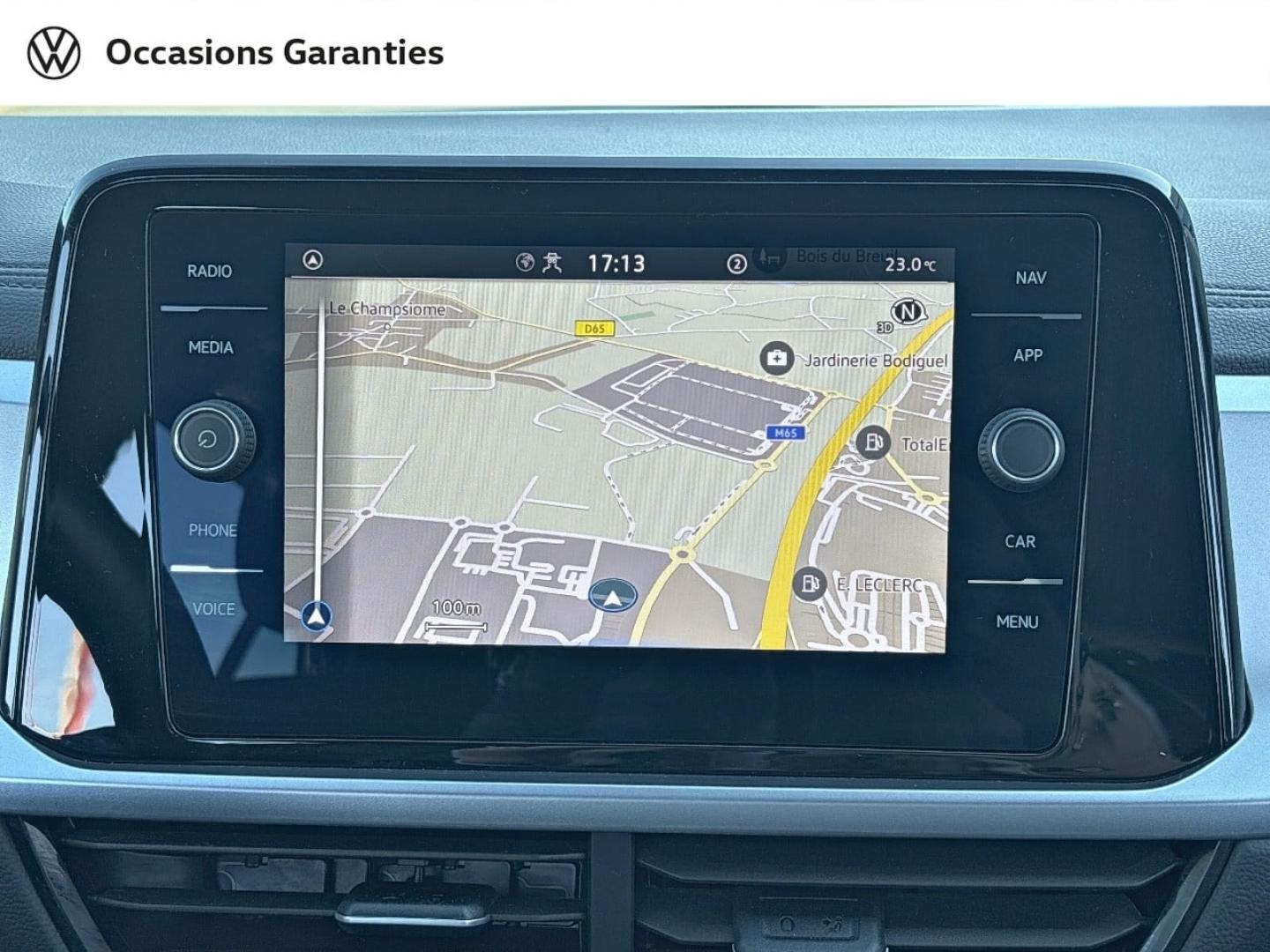 Voitures occasions VOLKSWAGEN T-ROC Life Plus Rezé