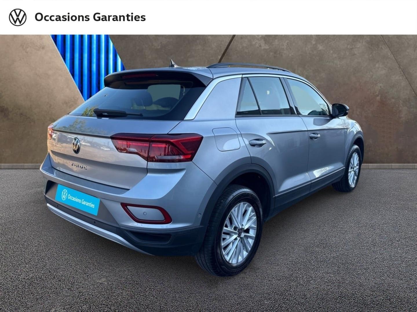 Voitures occasions VOLKSWAGEN T-ROC Life Plus Rezé