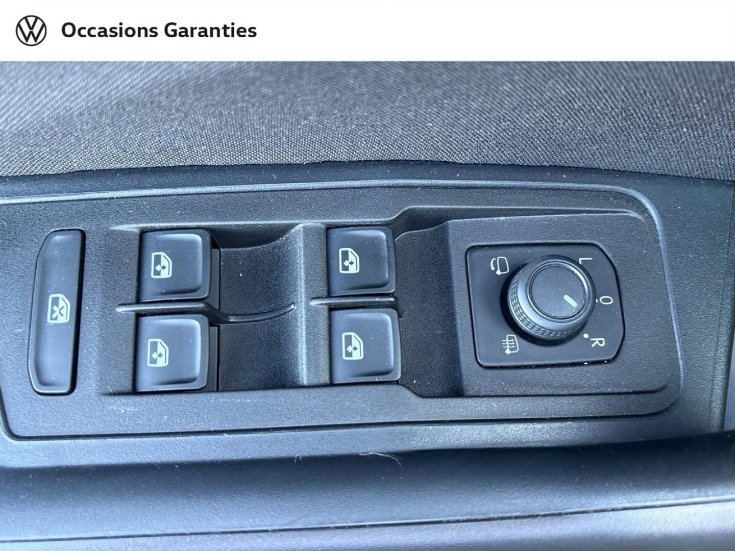 Voitures occasions VOLKSWAGEN T-ROC Life Plus Rezé