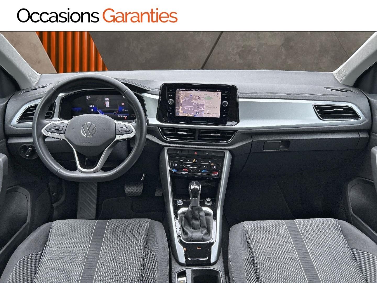 Voitures occasions VOLKSWAGEN T-ROC Life Plus Rezé
