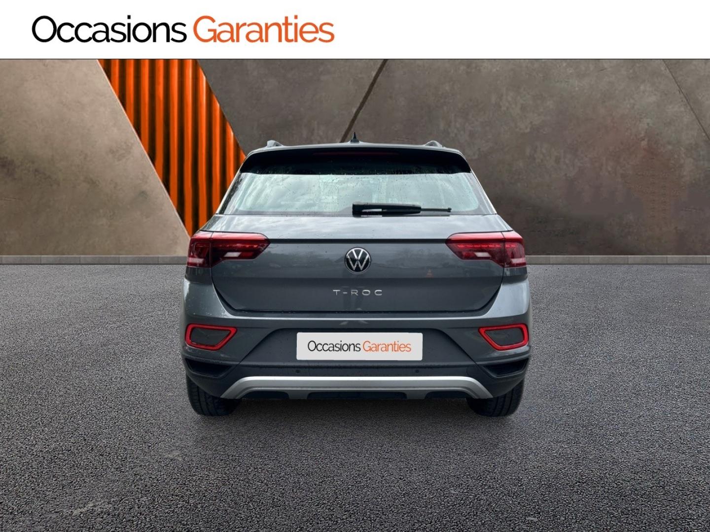 Voitures occasions VOLKSWAGEN T-ROC Life Plus Rezé