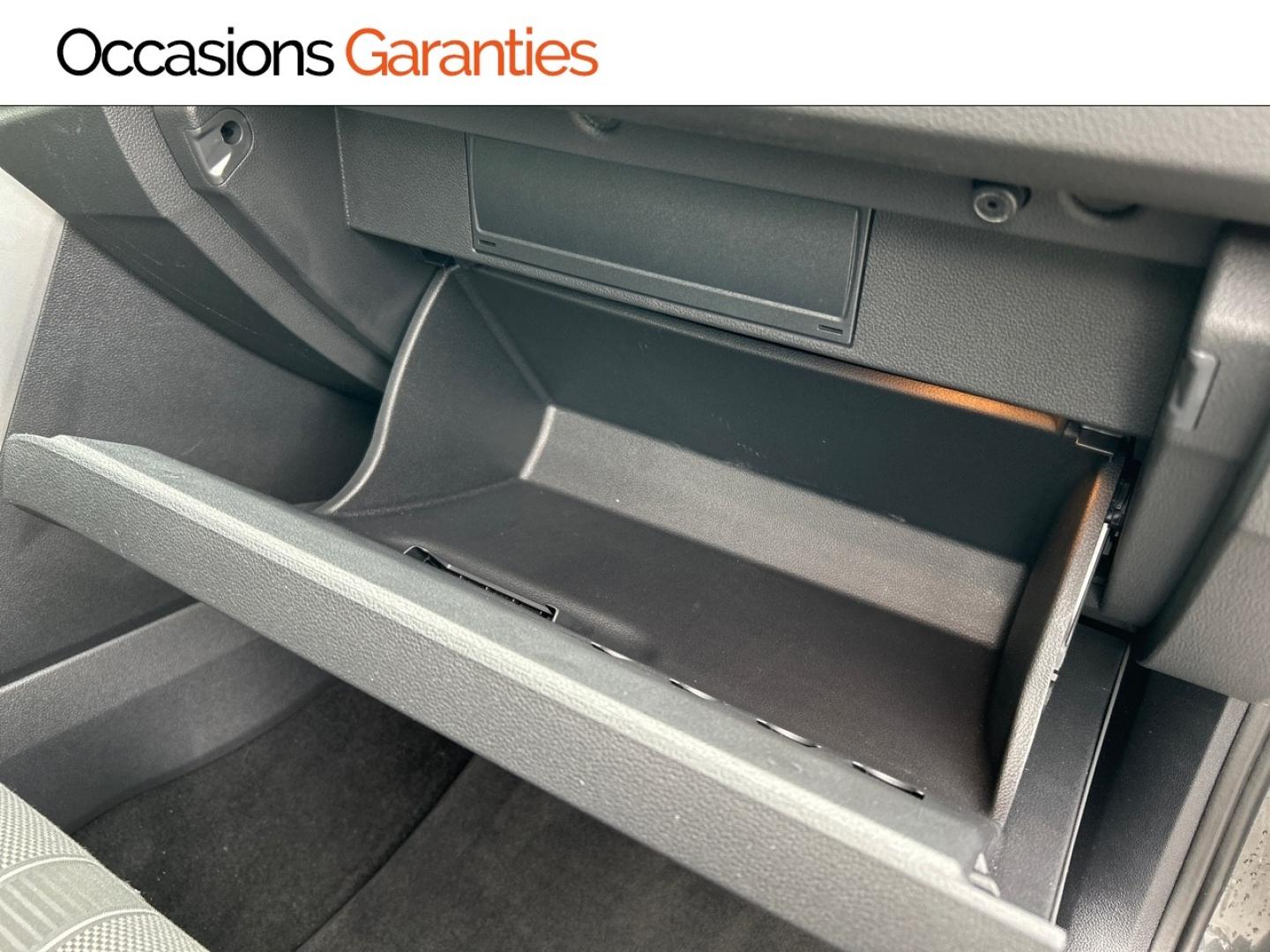 Voitures occasions VOLKSWAGEN T-ROC Life Plus Rezé