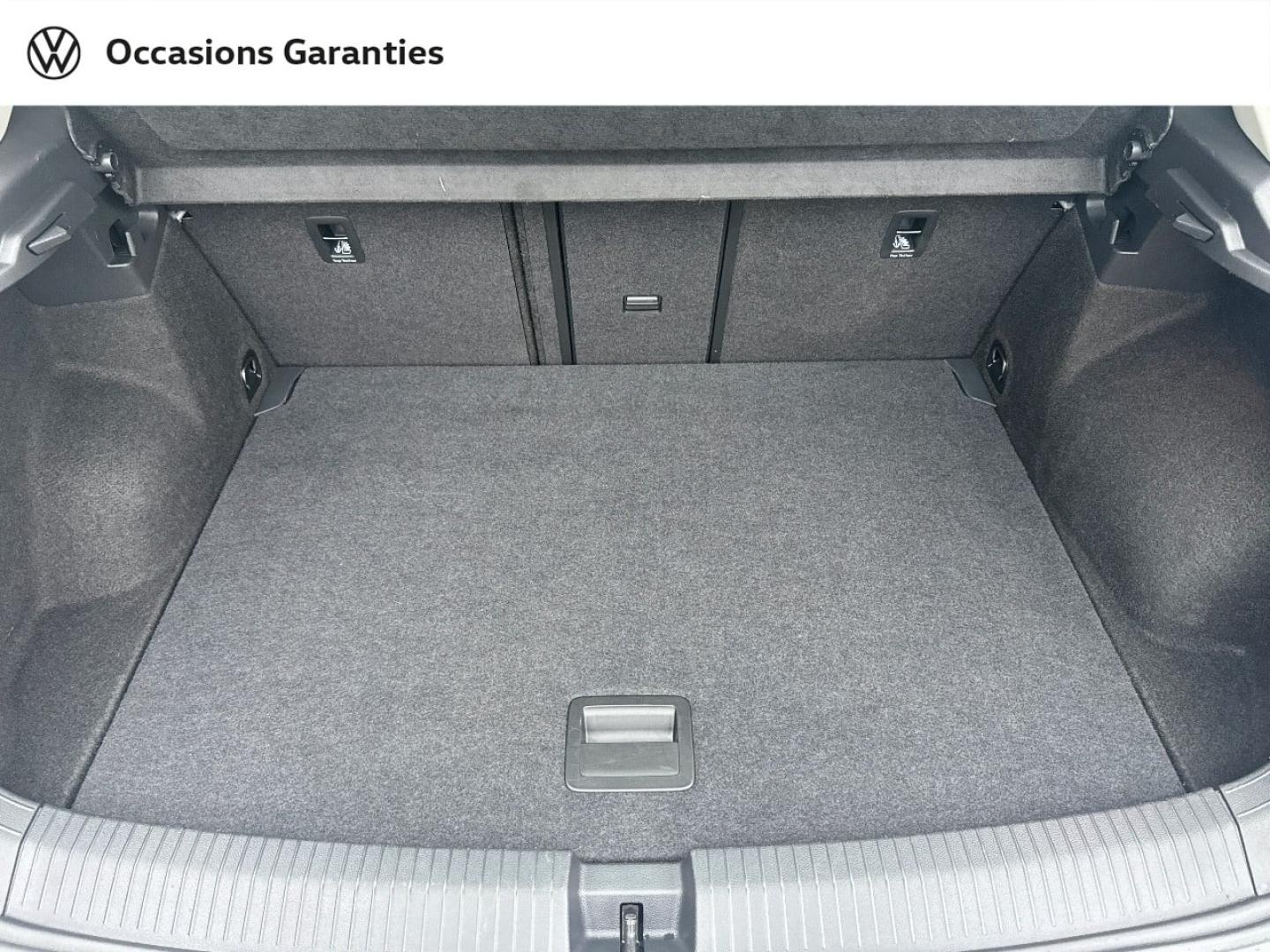 Voitures occasions VOLKSWAGEN T-ROC Style Rezé