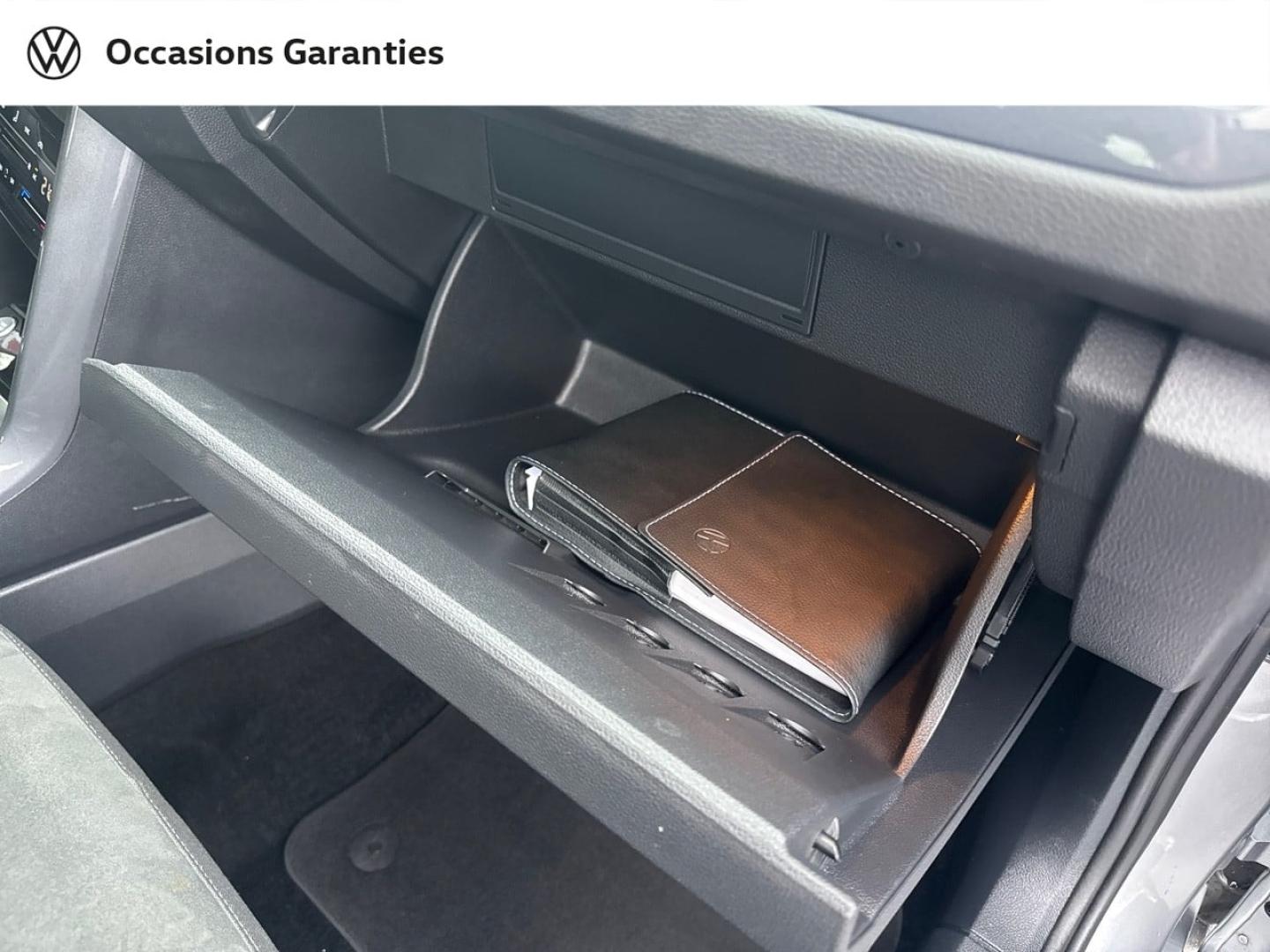 Voitures occasions VOLKSWAGEN T-ROC Style Rezé