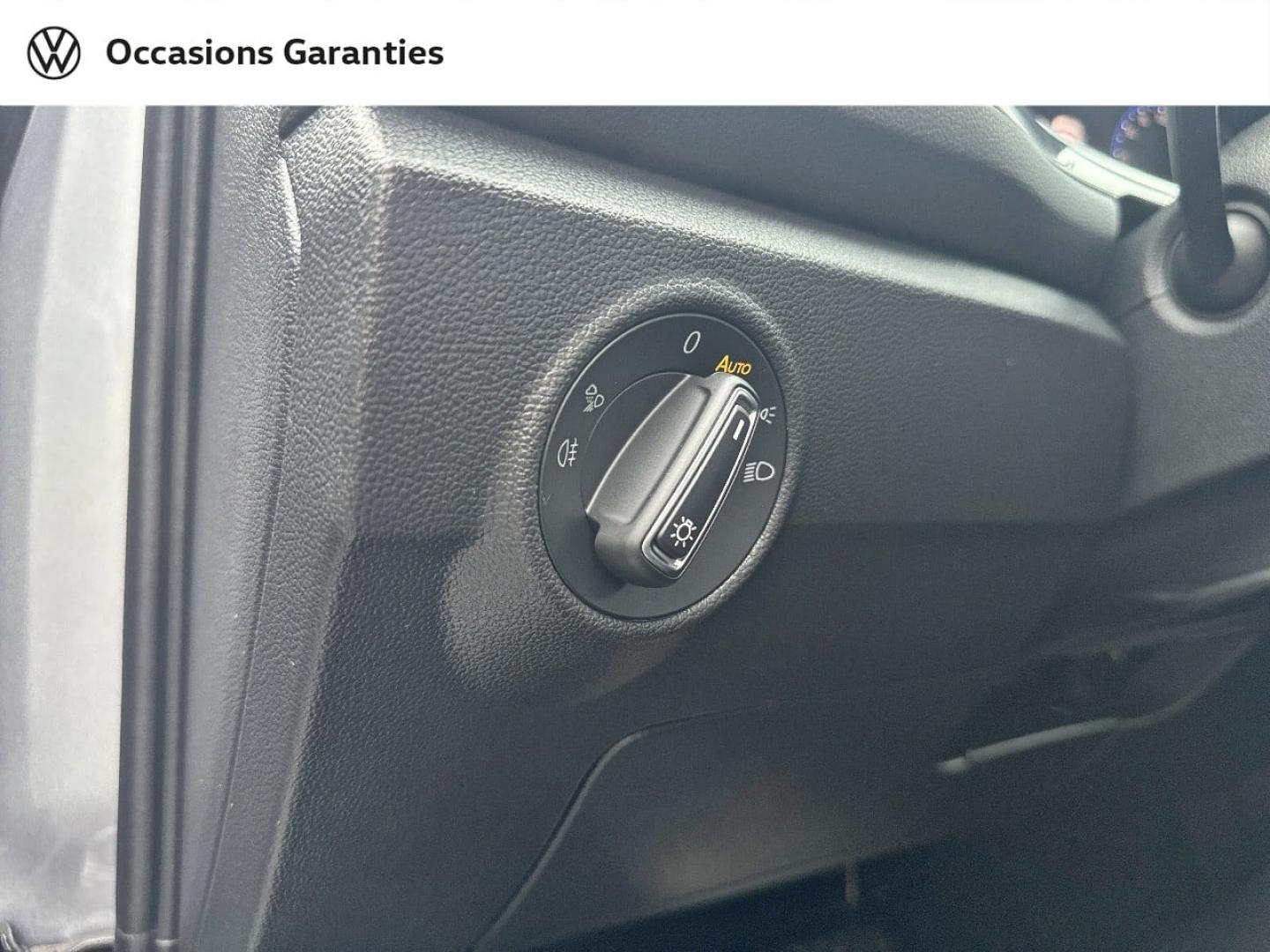 Voitures occasions VOLKSWAGEN T-ROC Style Rezé