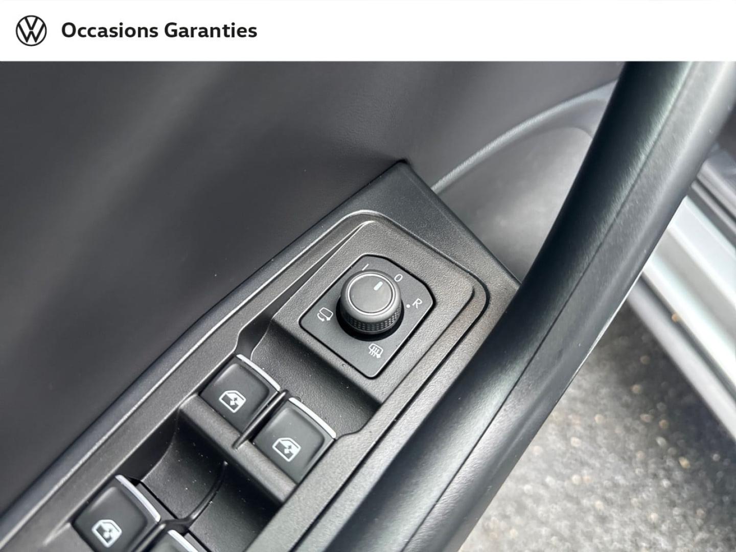 Voitures occasions VOLKSWAGEN T-ROC Style Rezé