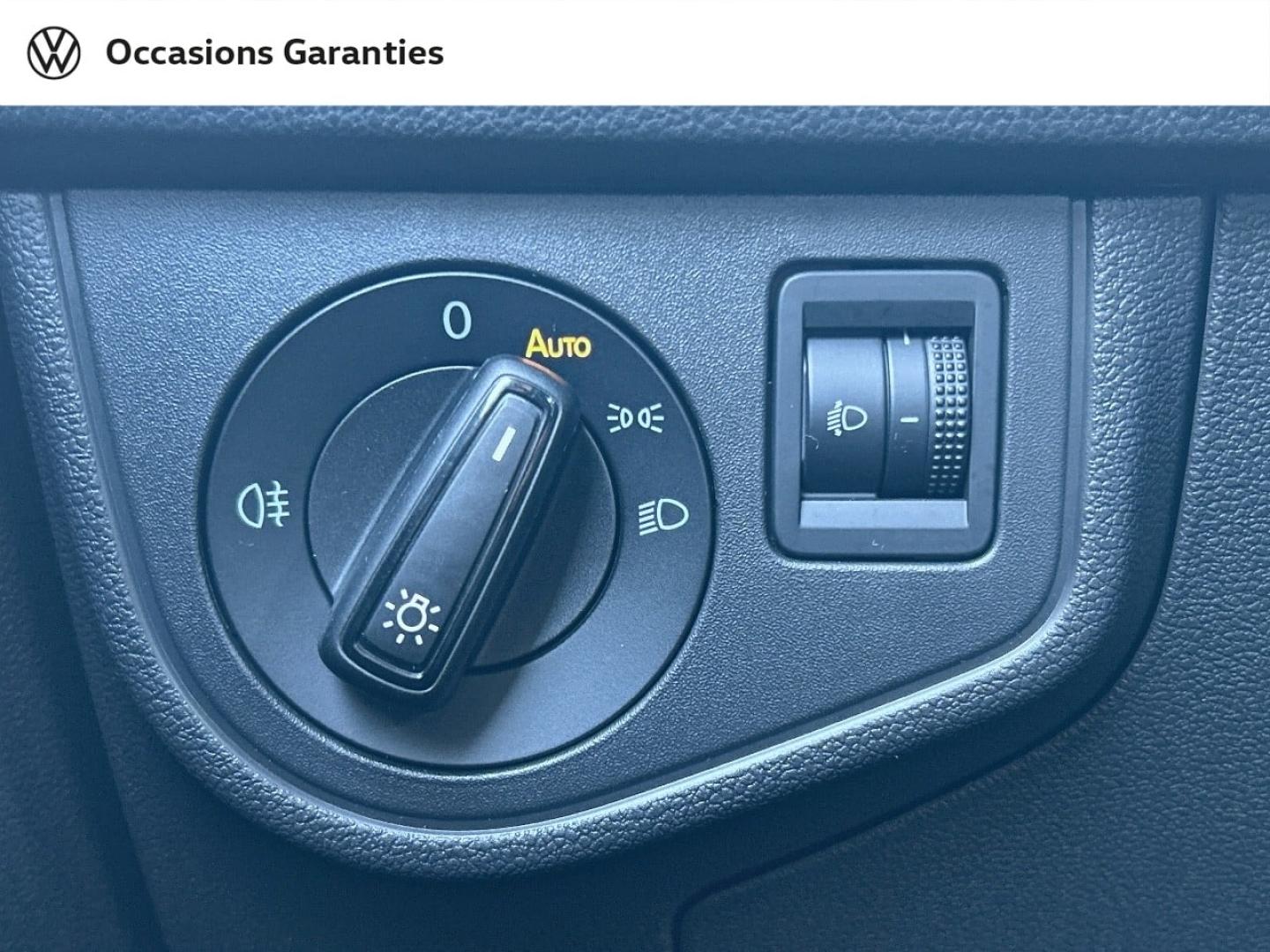 Voitures occasions VOLKSWAGEN POLO Life Rezé