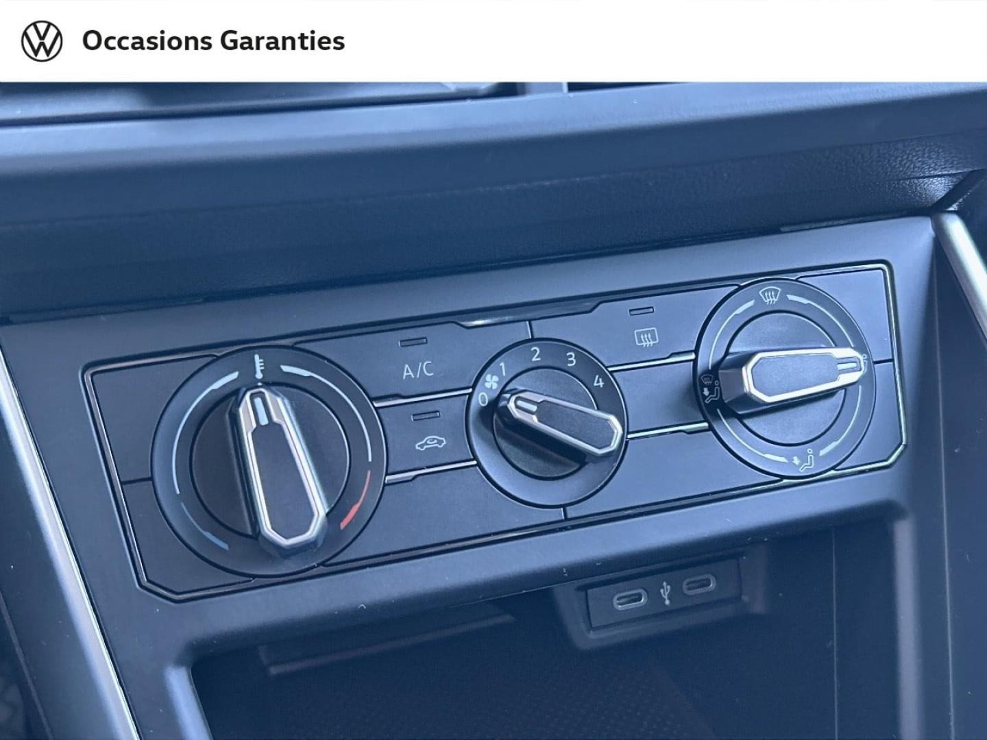 Voitures occasions VOLKSWAGEN POLO Life Rezé