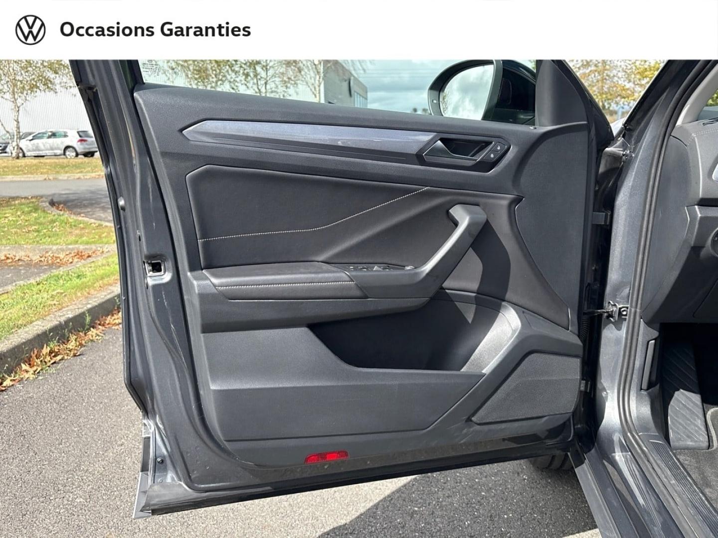 Voitures occasions VOLKSWAGEN T-ROC Style Rezé