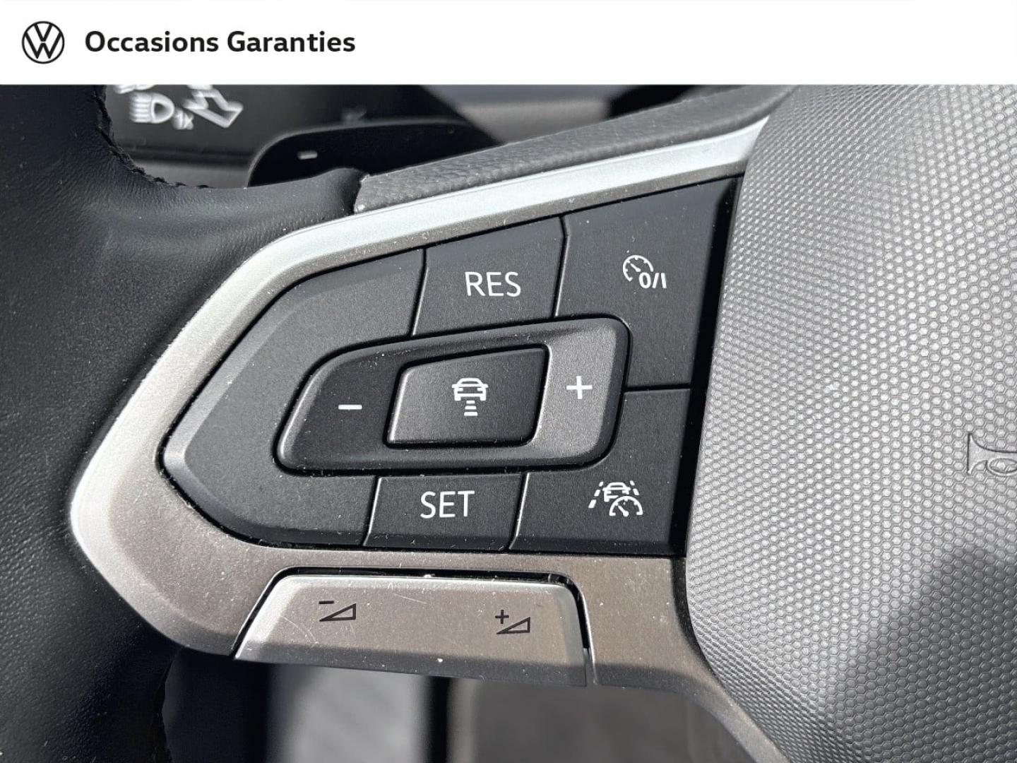 Voitures occasions VOLKSWAGEN T-ROC Style Rezé