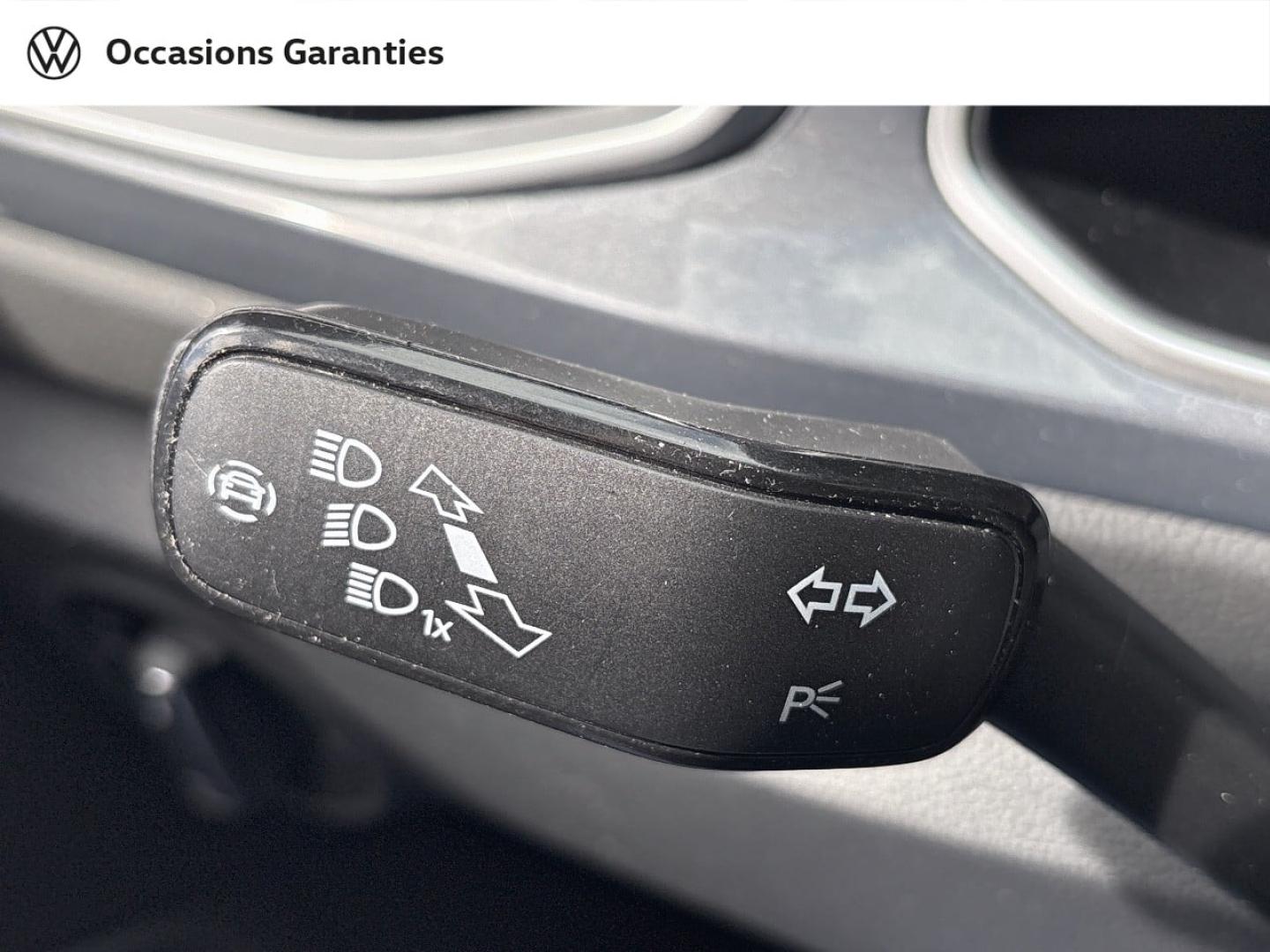 Voitures occasions VOLKSWAGEN T-ROC Style Rezé