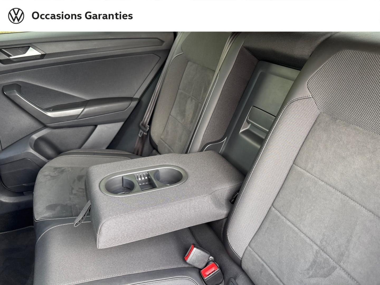 Voitures occasions VOLKSWAGEN T-ROC Style Rezé