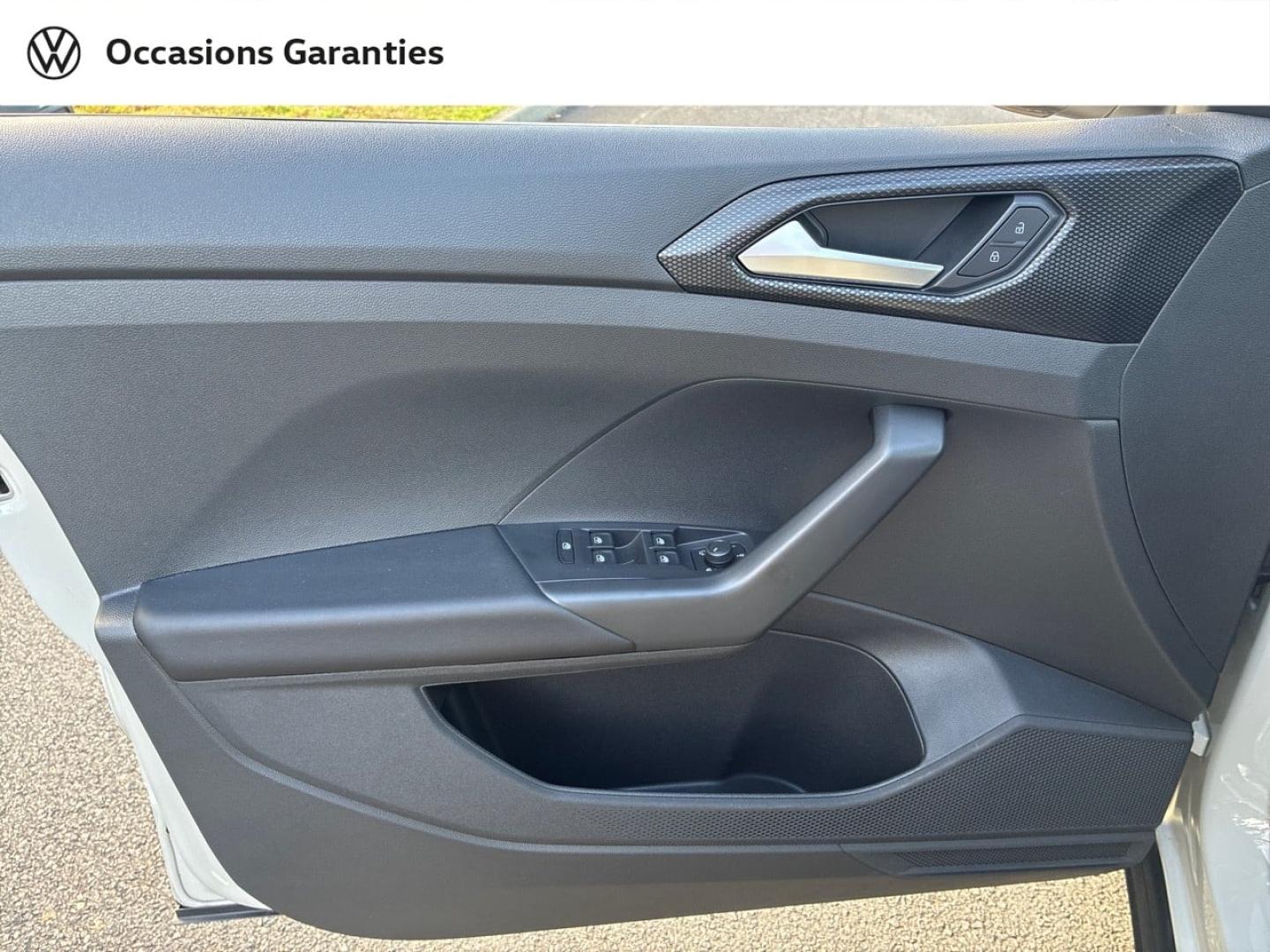 Voitures occasions VOLKSWAGEN T-CROSS Life Tech Rezé