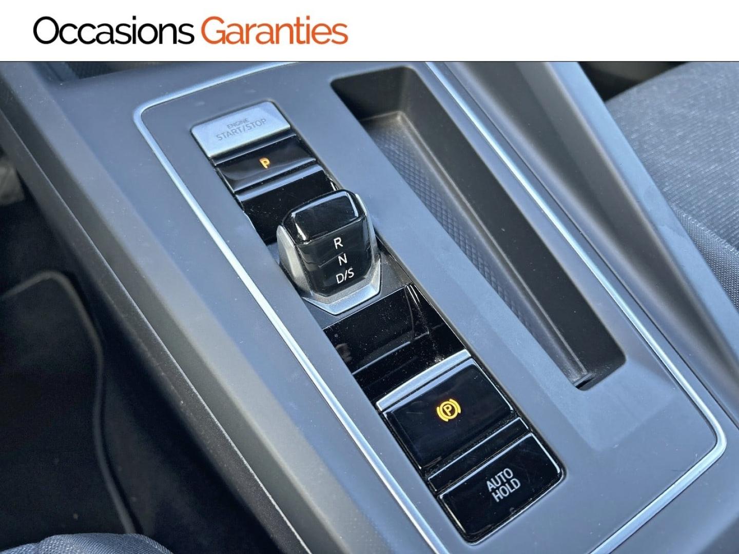 Voitures occasions VOLKSWAGEN GOLF Life Plus Rezé