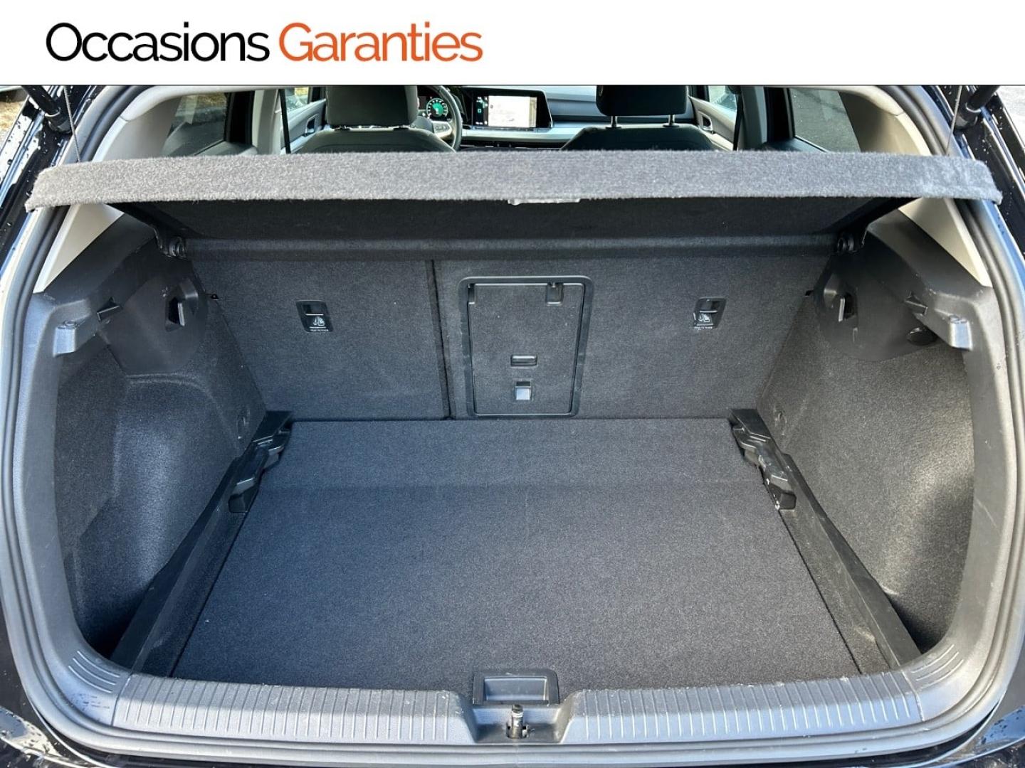 Voitures occasions VOLKSWAGEN GOLF Life Plus Rezé