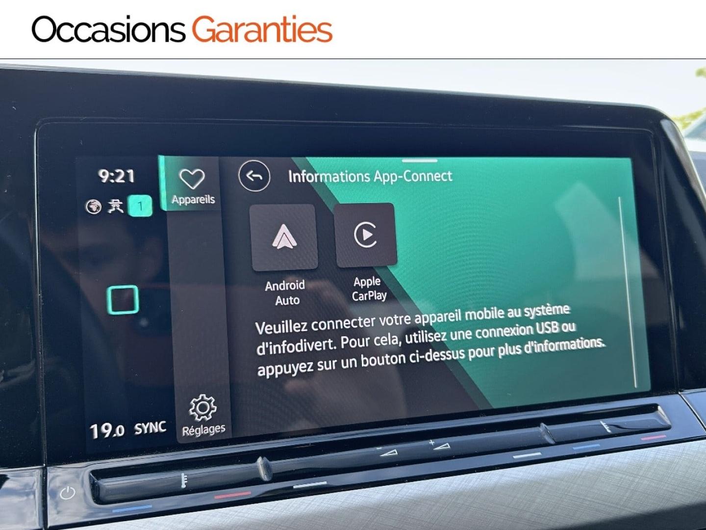 Voitures occasions VOLKSWAGEN GOLF Life Plus Rezé