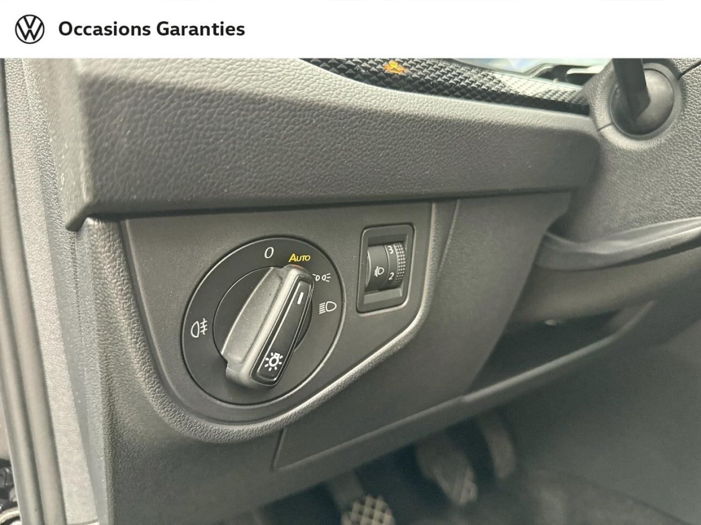 Voitures occasions VOLKSWAGEN POLO Life Rezé