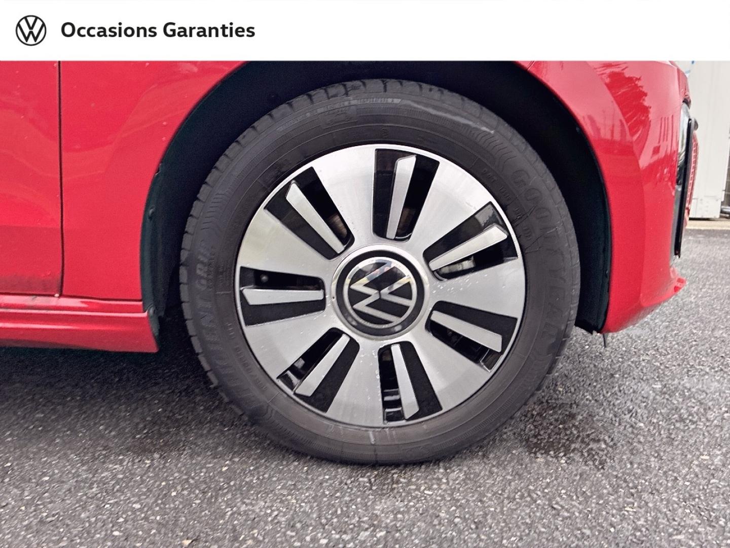 Voitures occasions VOLKSWAGEN e-up! Base Rezé