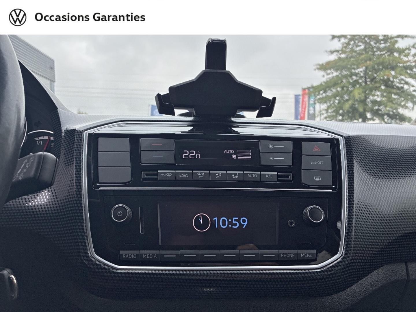 Voitures occasions VOLKSWAGEN e-up! Base Rezé