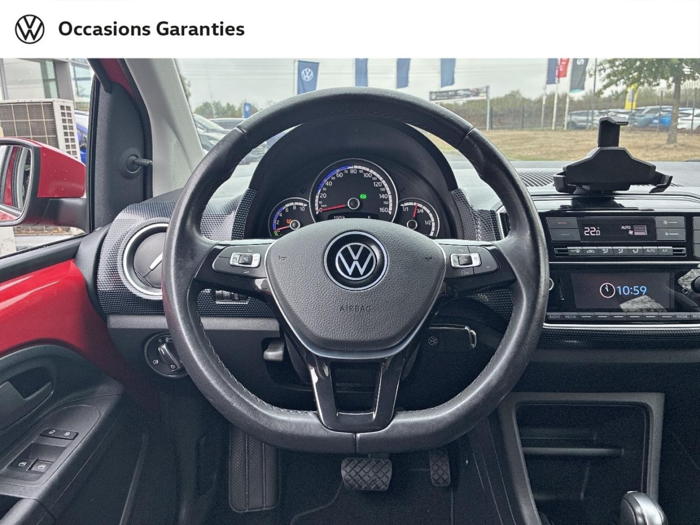 Voitures occasions VOLKSWAGEN e-up! Base Rezé