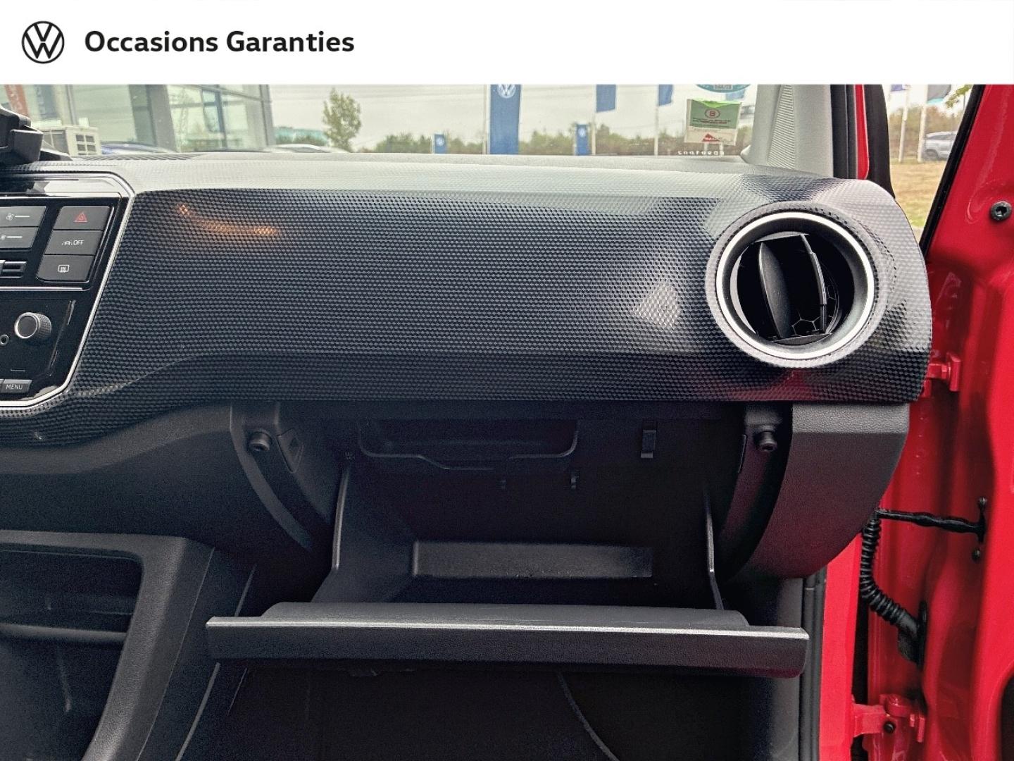 Voitures occasions VOLKSWAGEN e-up! Base Rezé