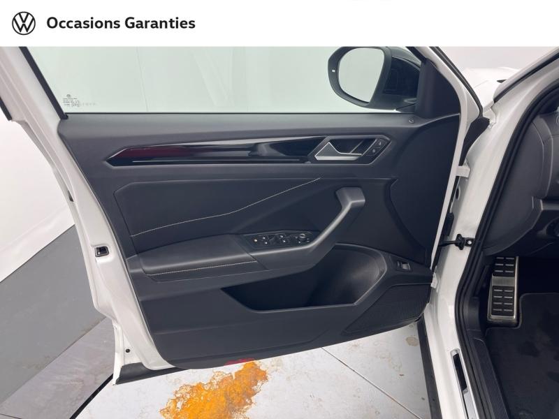 Voitures occasions VOLKSWAGEN T-ROC R-Line Rezé