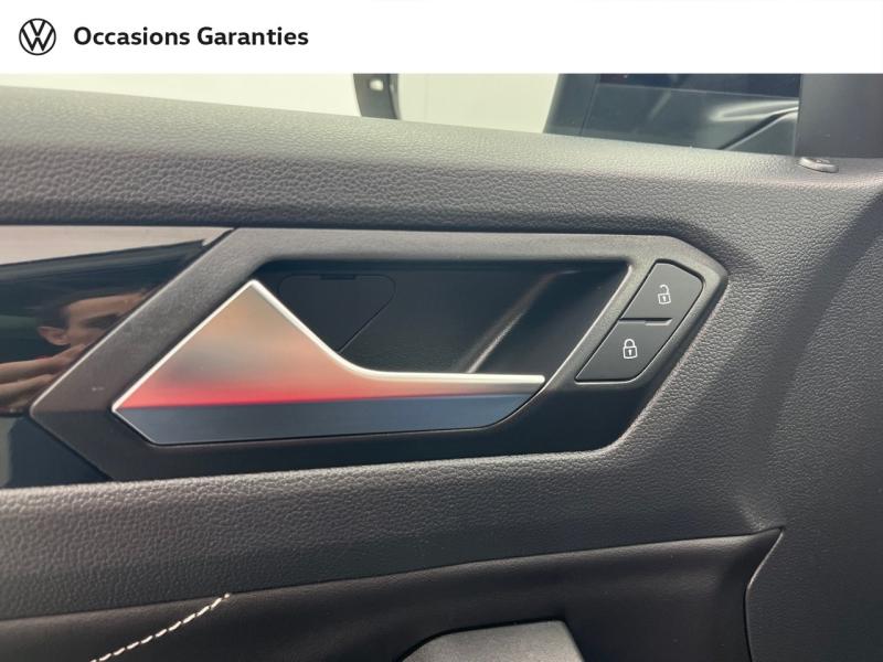 Voitures occasions VOLKSWAGEN T-ROC R-Line Rezé