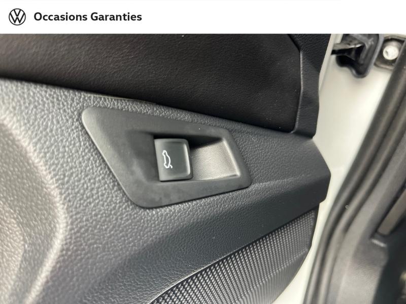 Voitures occasions VOLKSWAGEN T-ROC R-Line Rezé