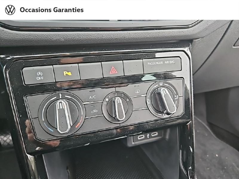 Voitures occasions VOLKSWAGEN T-CROSS Life Rezé