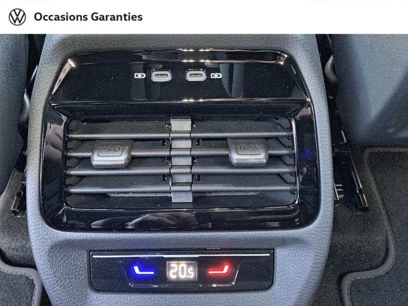 Voitures occasions VOLKSWAGEN ID.4 Life Max Rezé