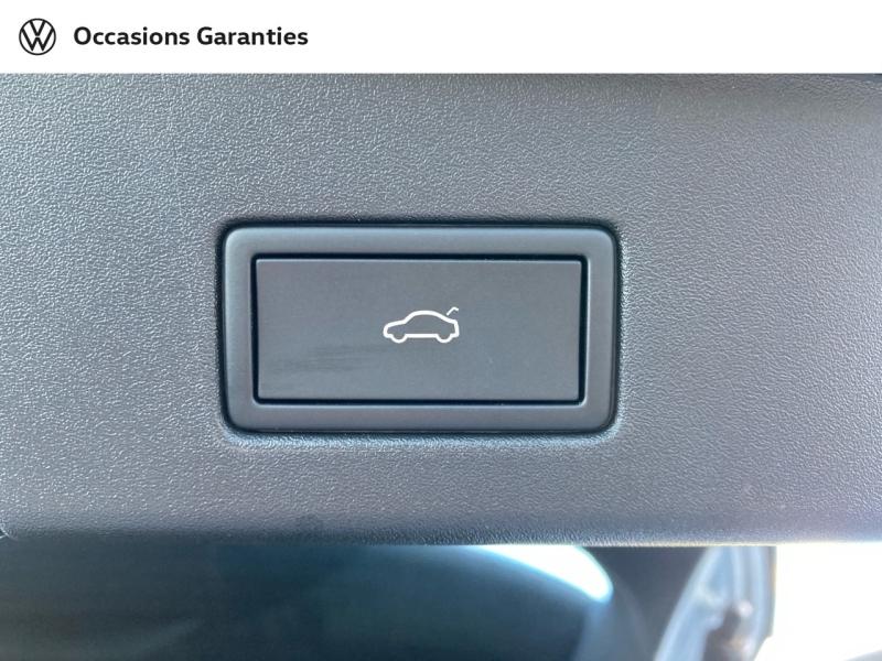 Voitures occasions VOLKSWAGEN ID.4 Life Max Rezé