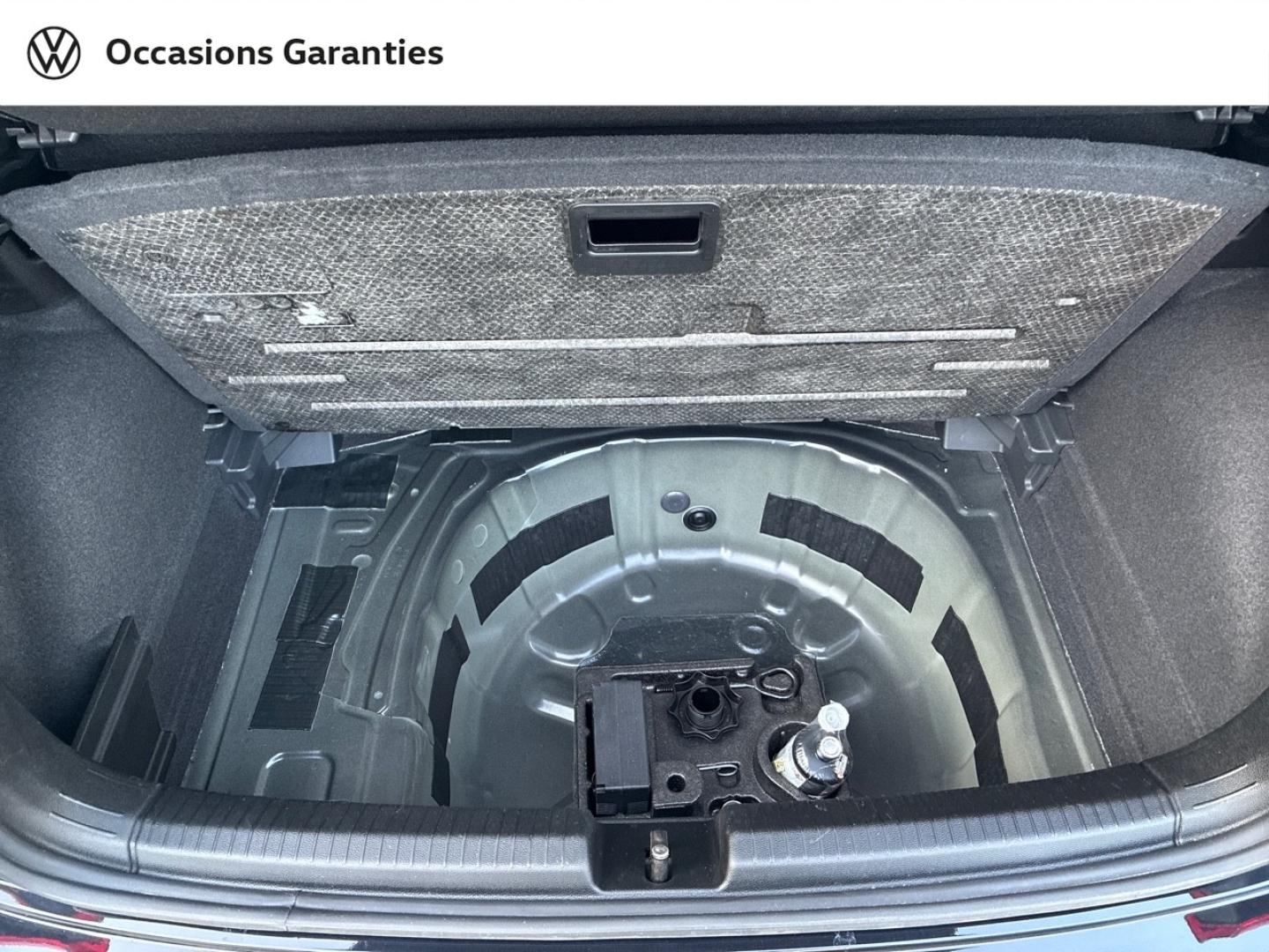 Voitures occasions VOLKSWAGEN POLO Life Rezé
