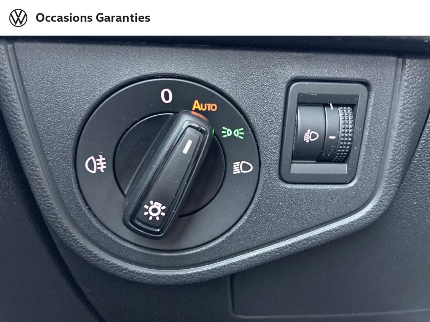 Voitures occasions VOLKSWAGEN POLO Life Rezé