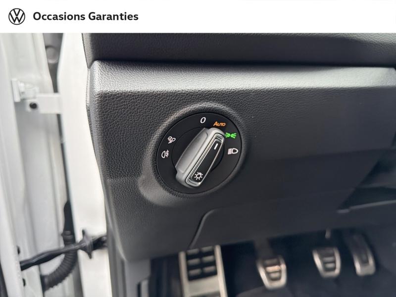 Voitures occasions VOLKSWAGEN T-ROC R-Line Rezé