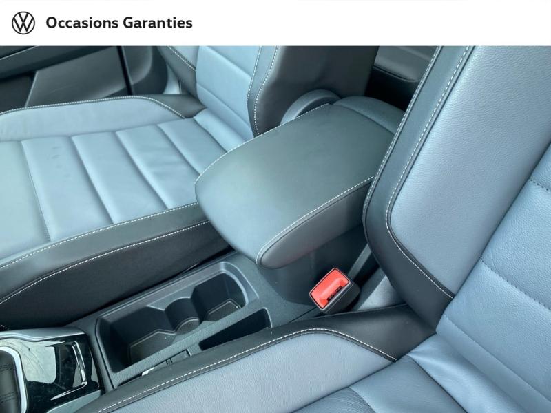 Voitures occasions VOLKSWAGEN T-ROC Style Exclusive Rezé