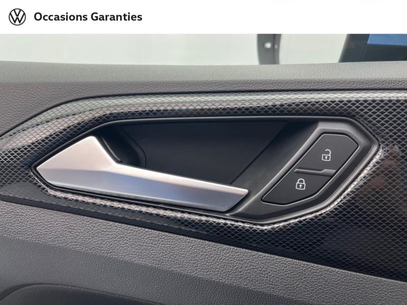 Voitures occasions VOLKSWAGEN T-CROSS Life Rezé