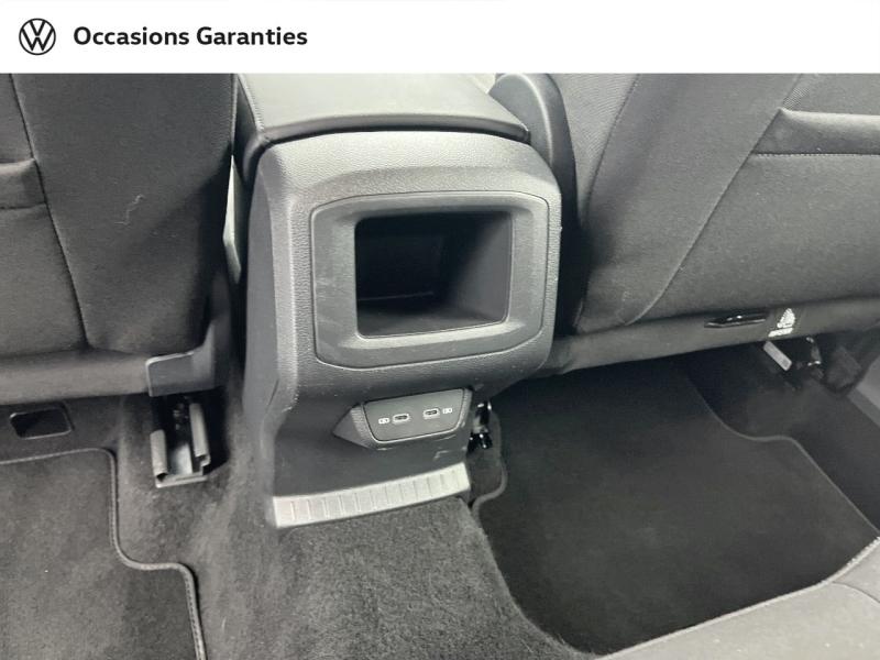 Voitures occasions VOLKSWAGEN T-CROSS Life Rezé