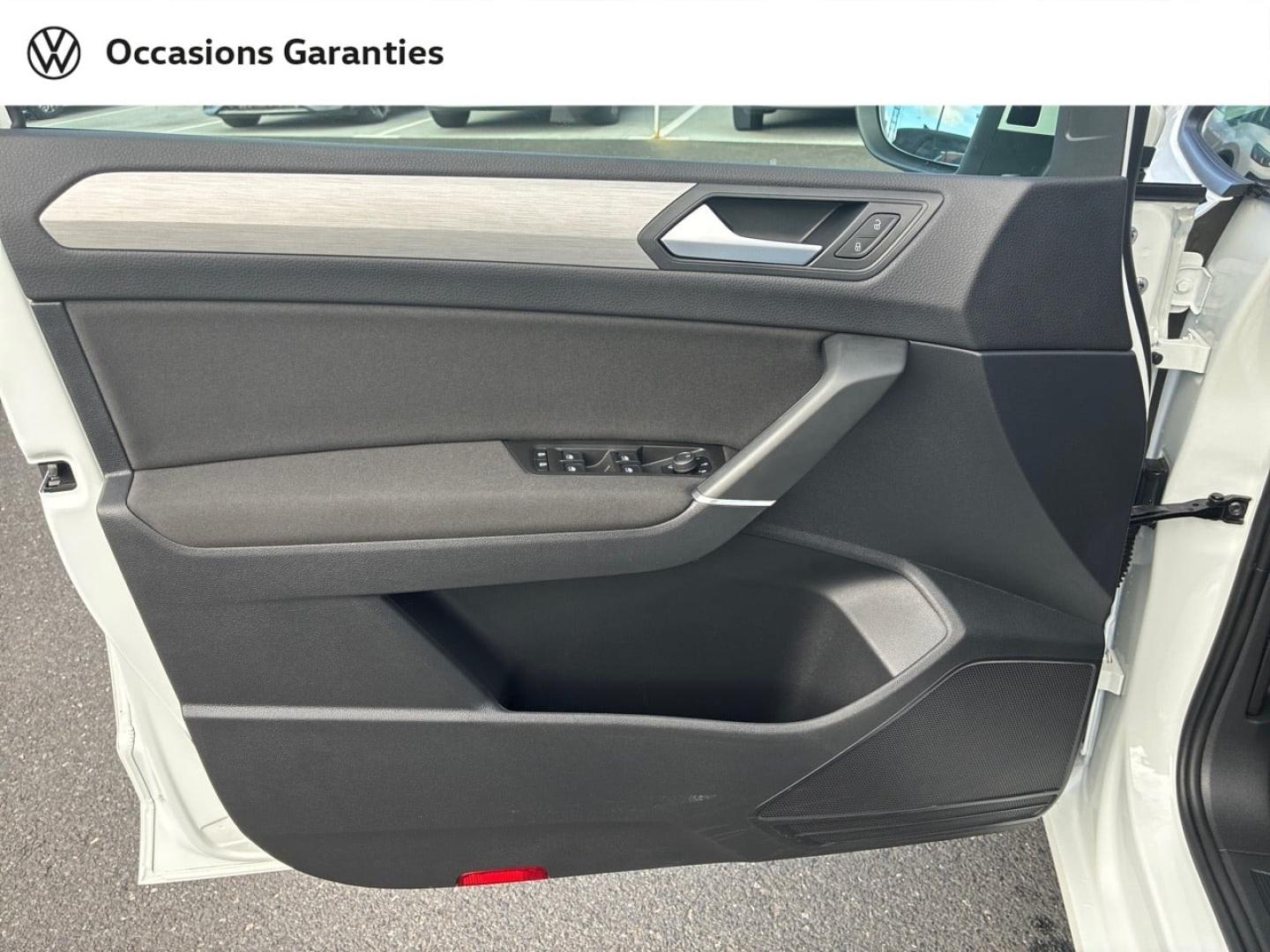 Voitures occasions VOLKSWAGEN TOURAN Life Plus Rezé