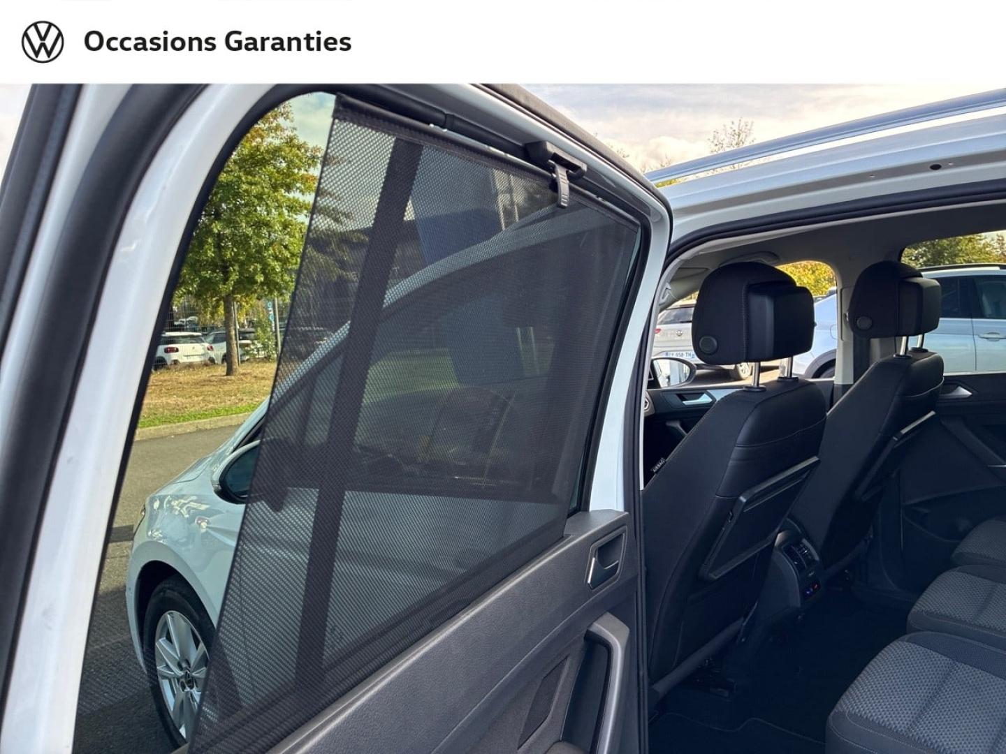 Voitures occasions VOLKSWAGEN TOURAN Life Plus Rezé
