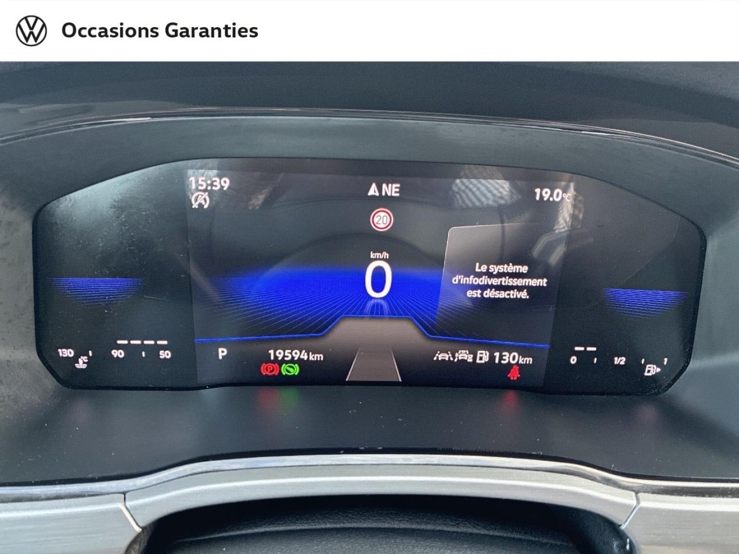 Voitures occasions VOLKSWAGEN TOURAN Life Plus Rezé