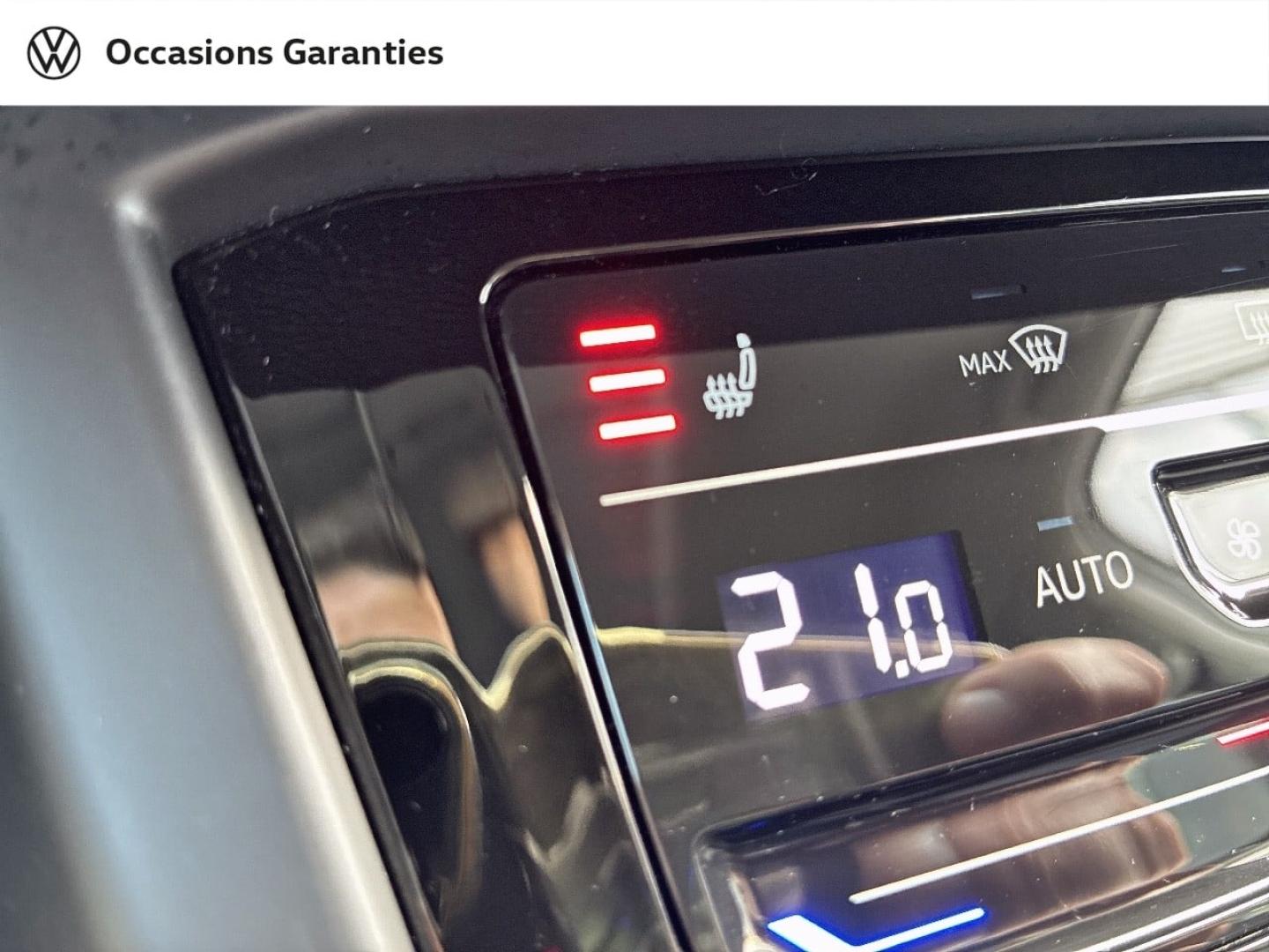 Voitures occasions VOLKSWAGEN TOURAN Life Plus Rezé